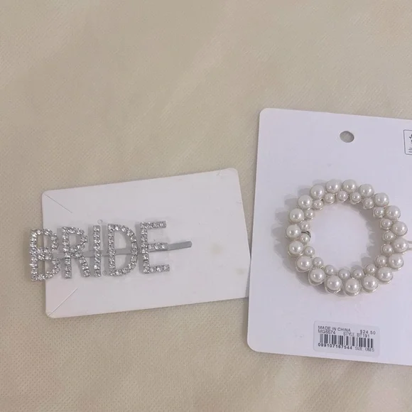 Bridal Hair Clip Accessories - Picture 7 of 7